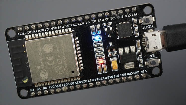 ESP32-board-Built_in-LED-turned-on-HIGH Hướng dẫn cài đặt Visual Studio Code và PlatformIO để lập trình Arduino, ESP32, ESP8266