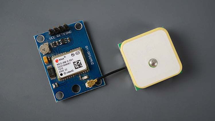 NEO-6M-GPS-Module Kết nối ESP32 với GPS module NEO-6M
